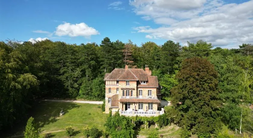 Le Manoir du Cerf - Image 1