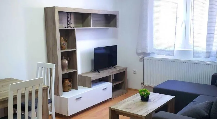 Aster Apartments - Image 1