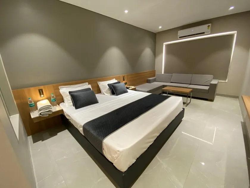 Hotel Soham - Image 1