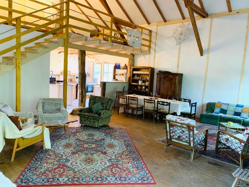Home of arts and creation, Erdei alkotó studio - Image 1