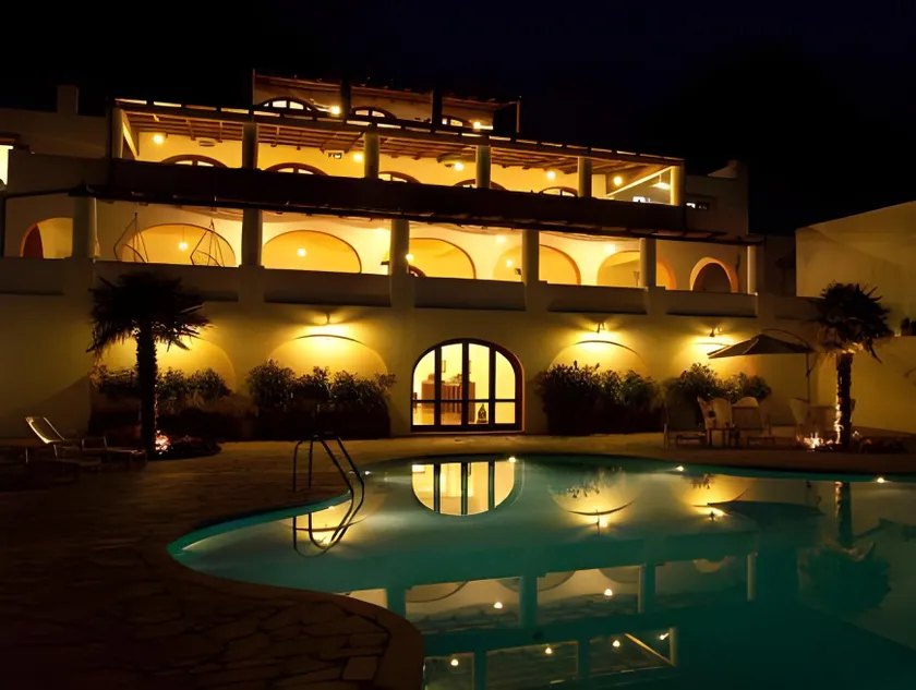 Principe Di Salina Boutique Hotel - Image 1