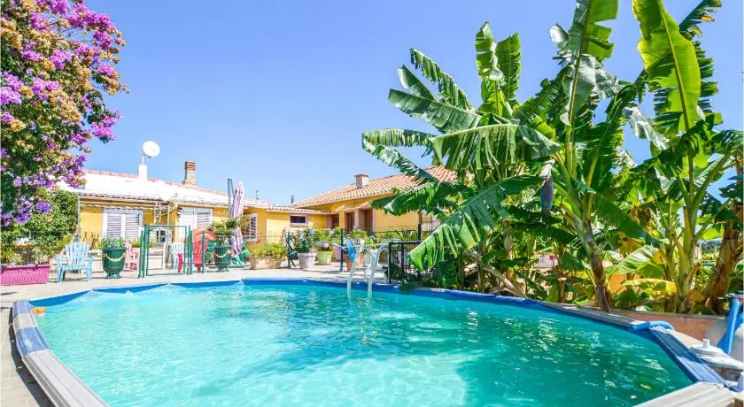 2 Bedroom Cozy Home In San Nicolao - Image 1