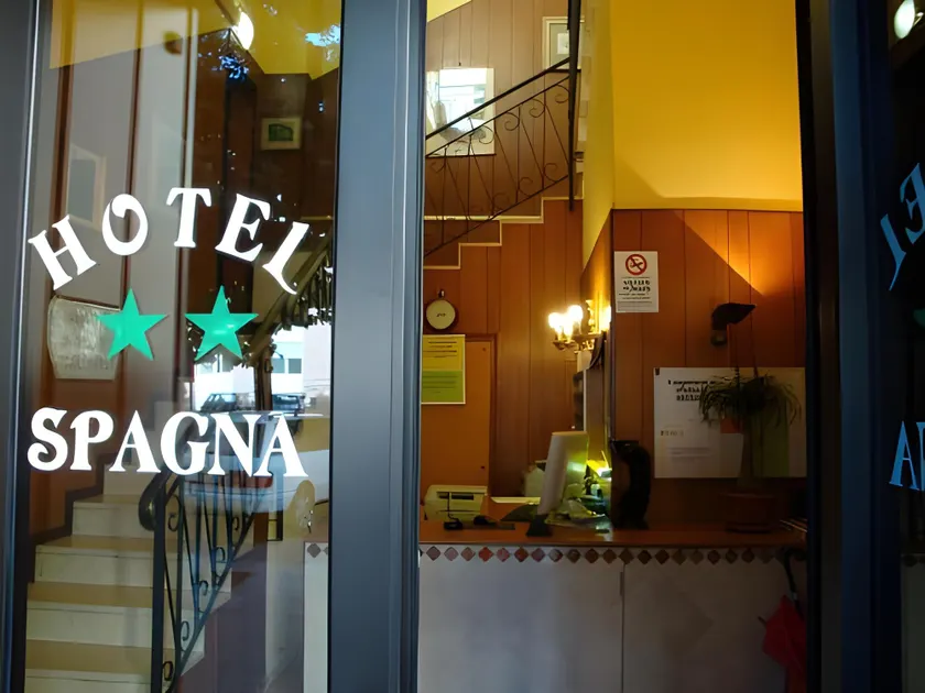 Hotel Spagna - Image 1