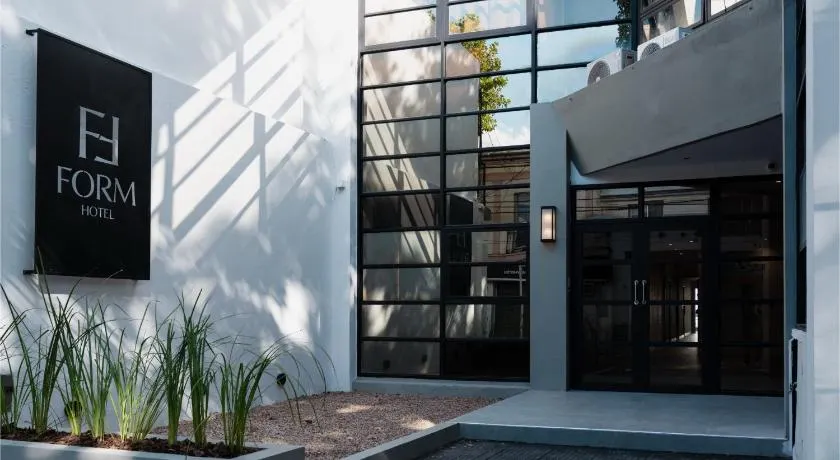 Form Hotel - Image 1