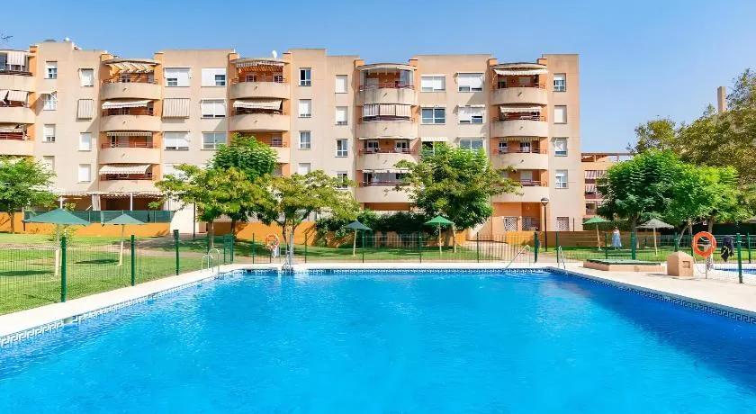 Apartment In Teatinos - Image 1