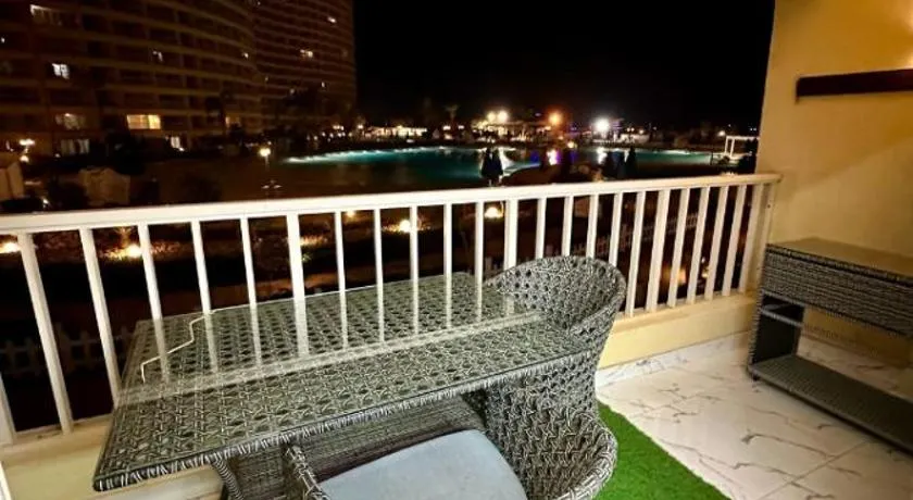 porto elsokhna pyramids VIP apartment - Image 1