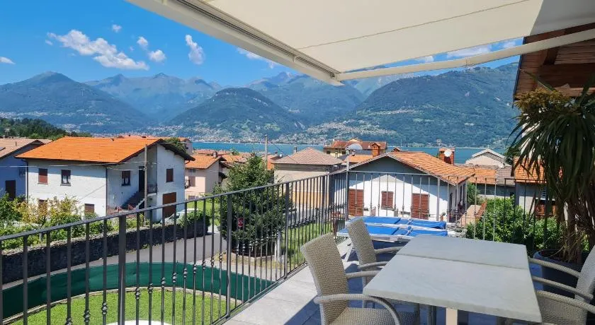 Riva del Lario Home Colico - Image 1