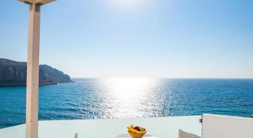 Thalasidi Luxury Suites - Image 1