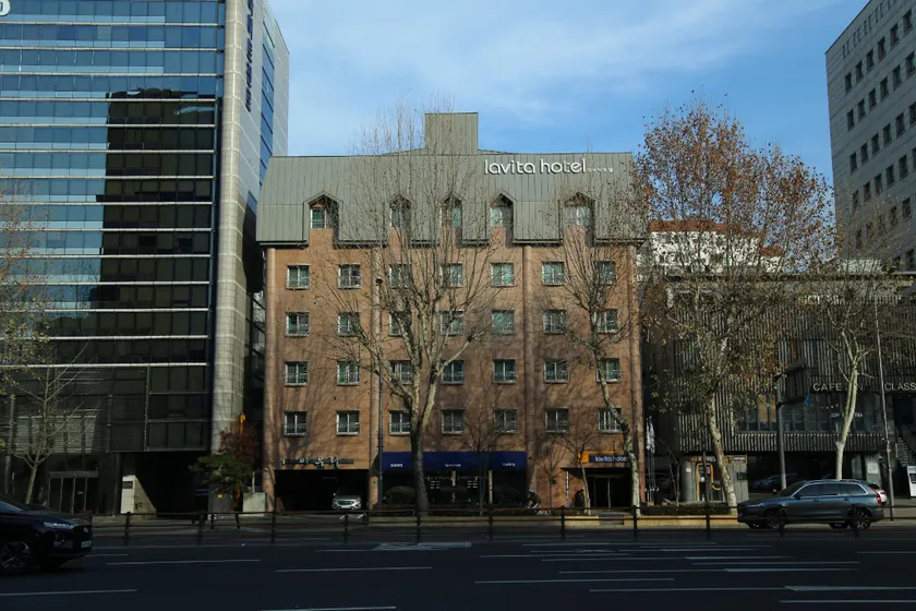 Lavita hotel - Image 1