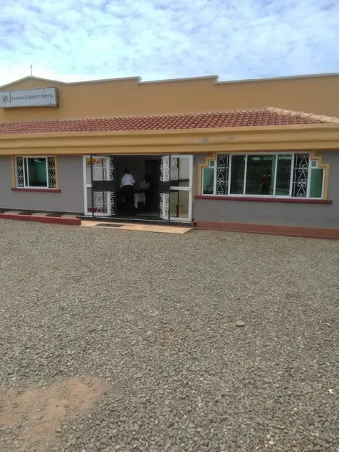Juliana County Hotel - Image 1