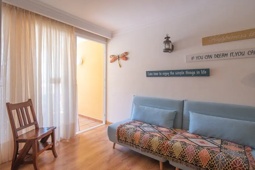 Apartamento en Primera Línea de Playa - Image 1