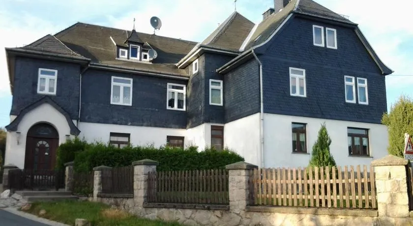 Monteurzimmer Alte Schule Heberndorf 1 - Image 1