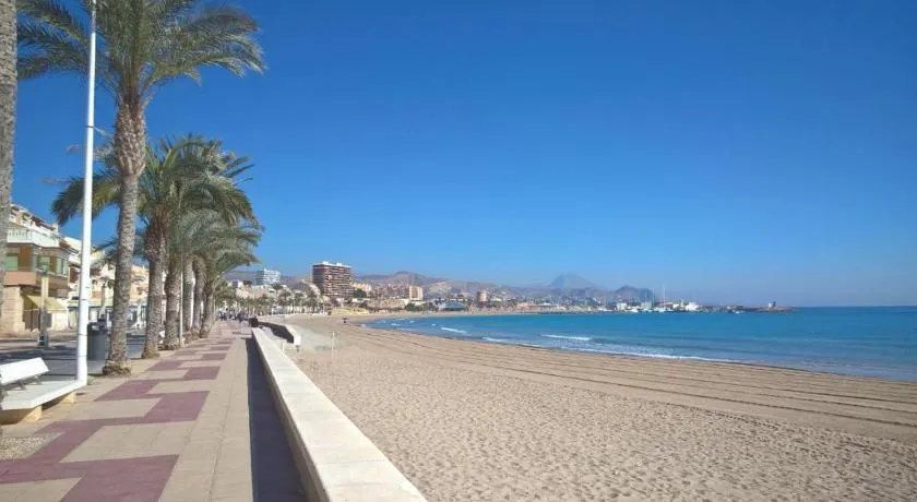 Sant Pere 139 Apartments - Image 1