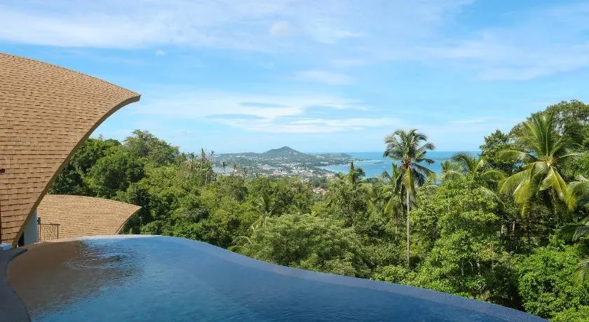 Villa Lola 2Br Saltwater Infinity Pool & Sea View - Image 1