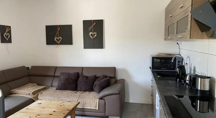Ganze Ferienwohnung in idyllischer Umgebung - Image 1