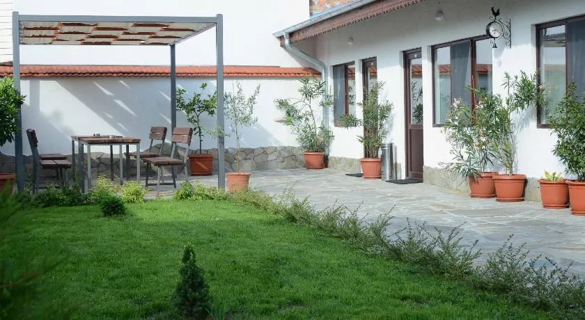 Guest House Dar - Image 1