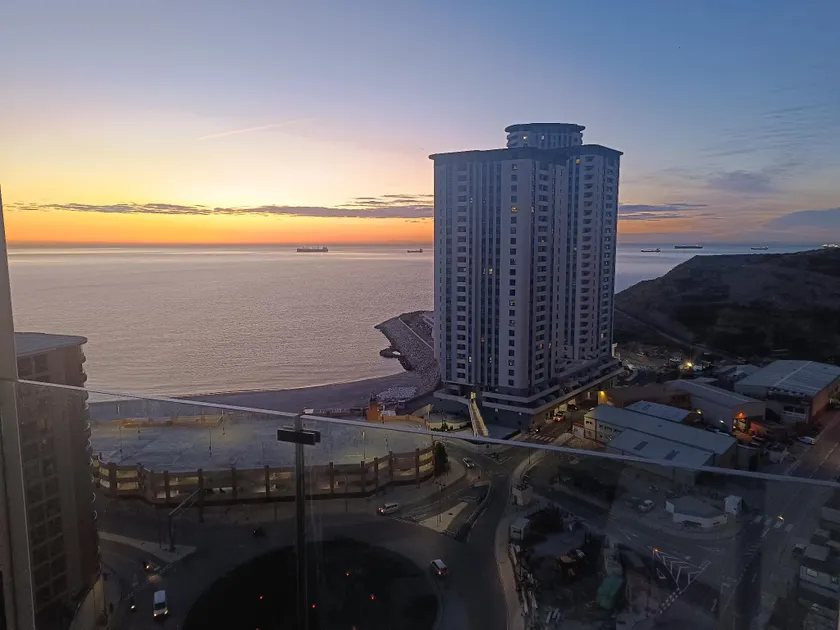 E1 18th Floor Studios - Scenic Sea & Beach Views - Image 1