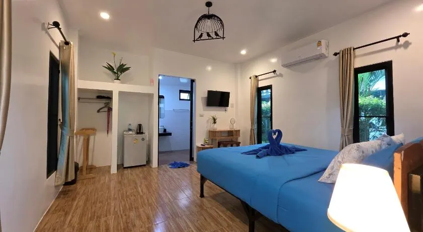 Hanoii House - Image 1