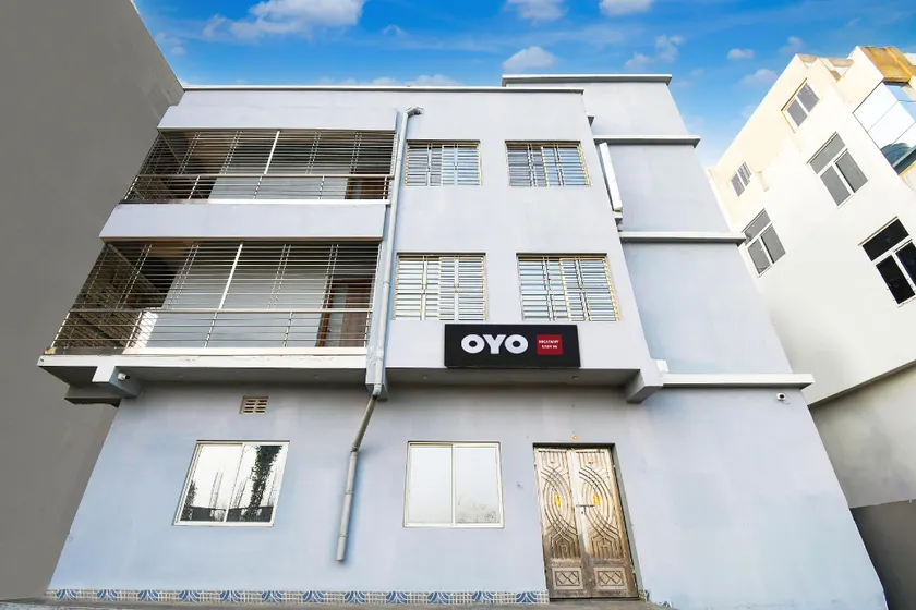 HOTEL O HIGHWAY STAY IN - Image 1