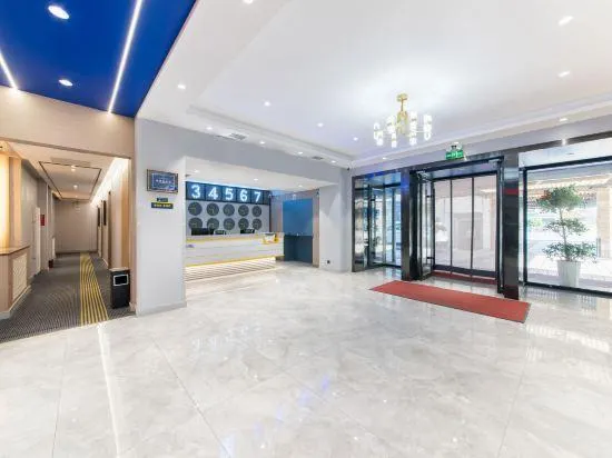 7Days Inn Hotel (Alxa Left Banner Kaiyuan Shopping Plaza) - Image 1