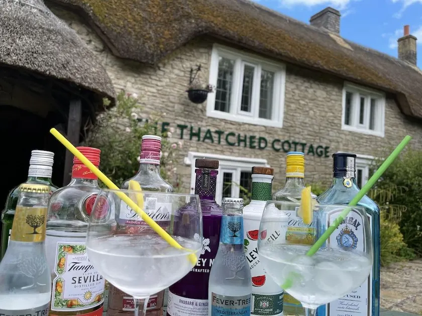 The Thatched Cottage Inn - Image 1