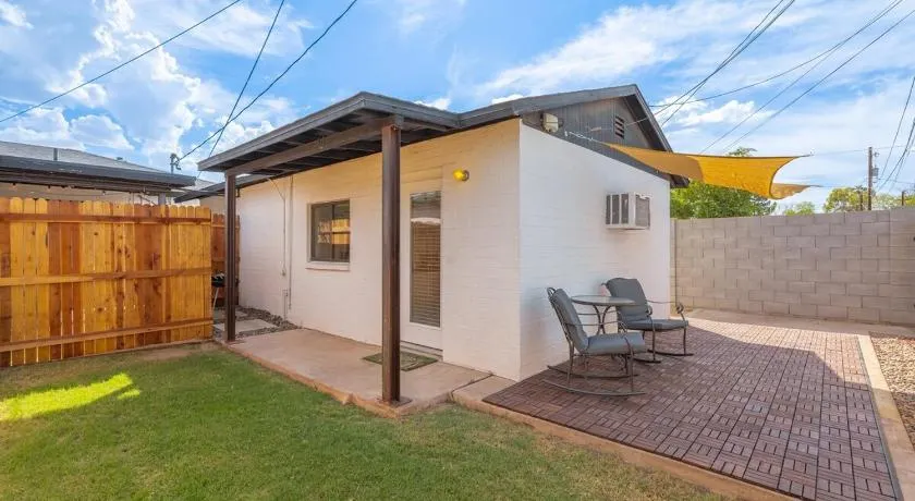 Pet Friendly close to ASU Private yard - Image 1
