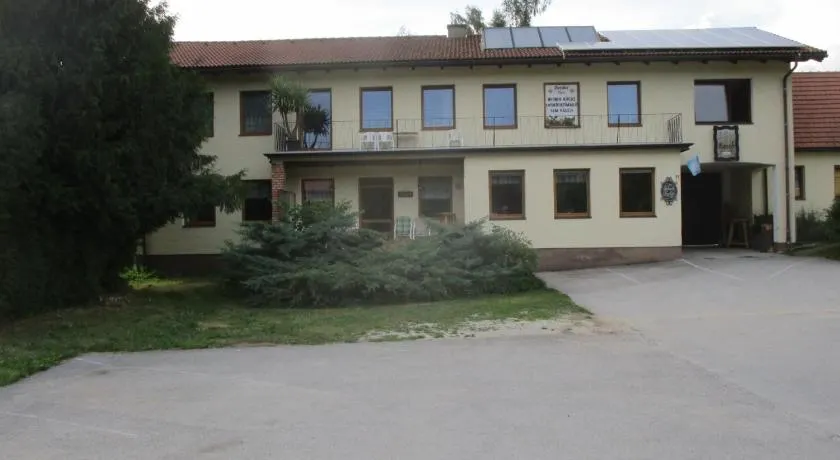 Dorfwirtshaus Rauch - Image 1