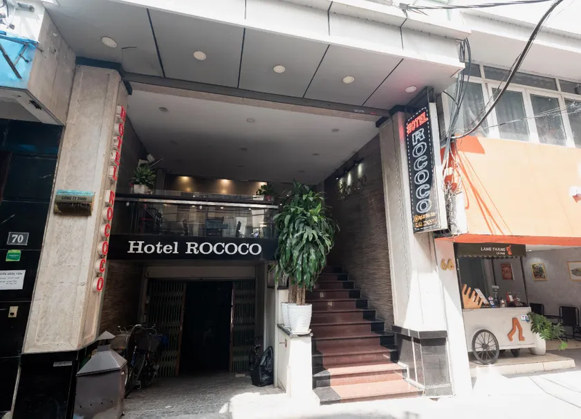 Rococo Hotel - Image 1