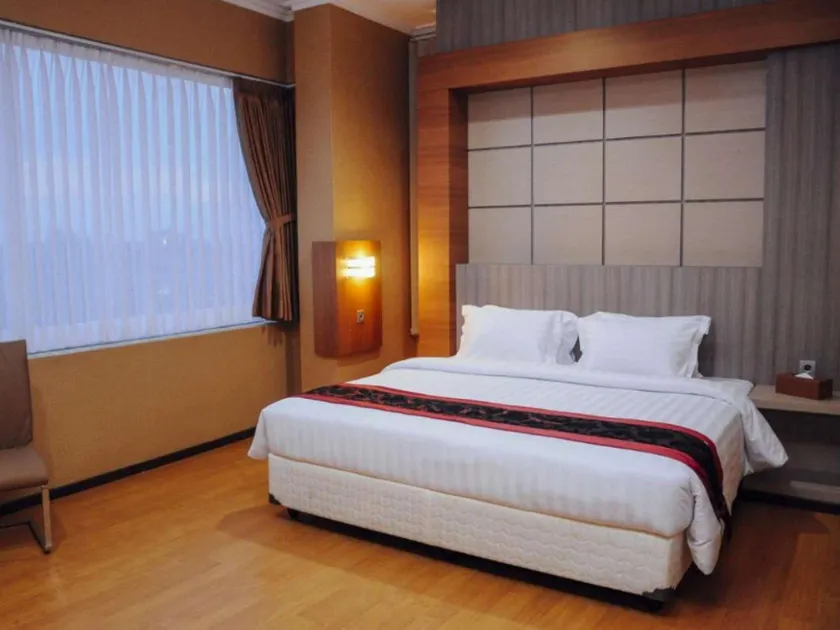 IDEA's Hotel Jalan Ibrahim Aji - Image 1