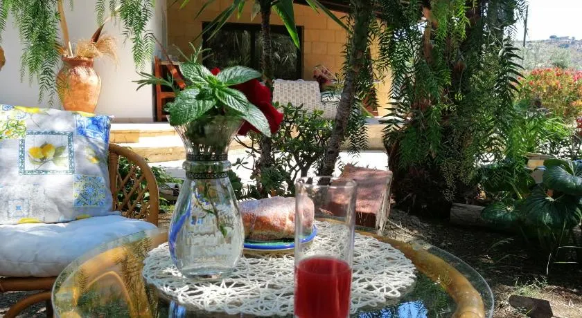 LUMIE DI SICILIA - Image 1