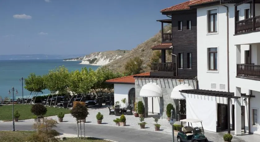Thracian Cliffs Owners Apartments - Image 1