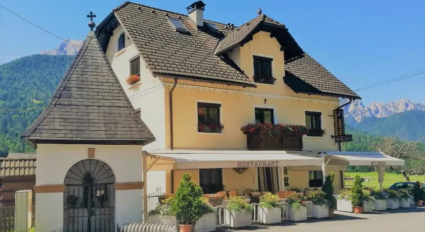 Guest House Vila Moj Mir - Image 1