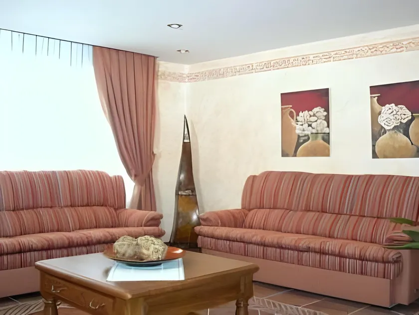 Hostal la Cepa - Image 1