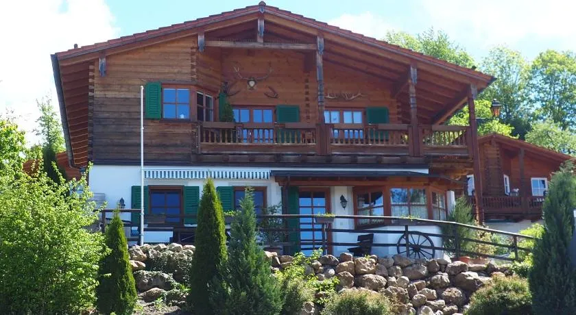 Golfchalet Uttlau - Image 1