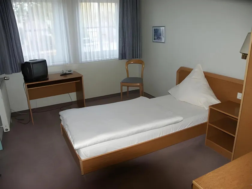 Hotel Ragusa - Image 1