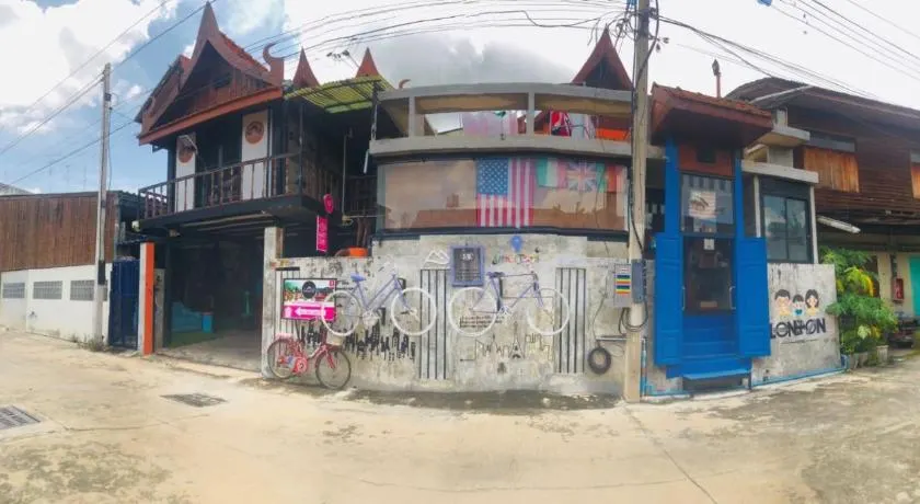 SolarCell walking street Homestay - โซล่าเซลล์ถนนคนเดินโฮมสเตย์ - Image 1