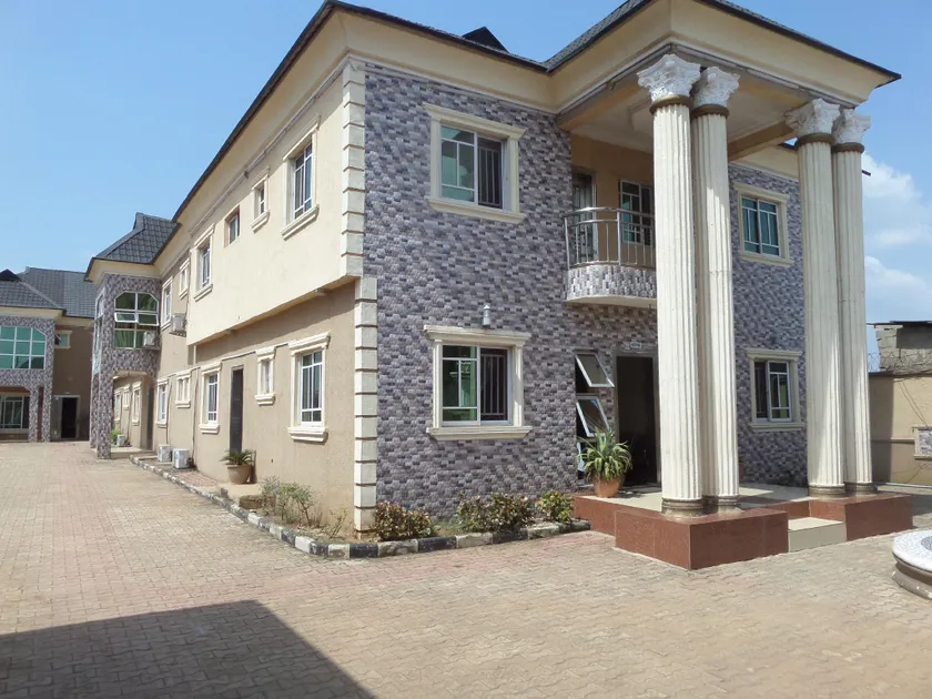 Fatty K Hotel and Suites - Image 1