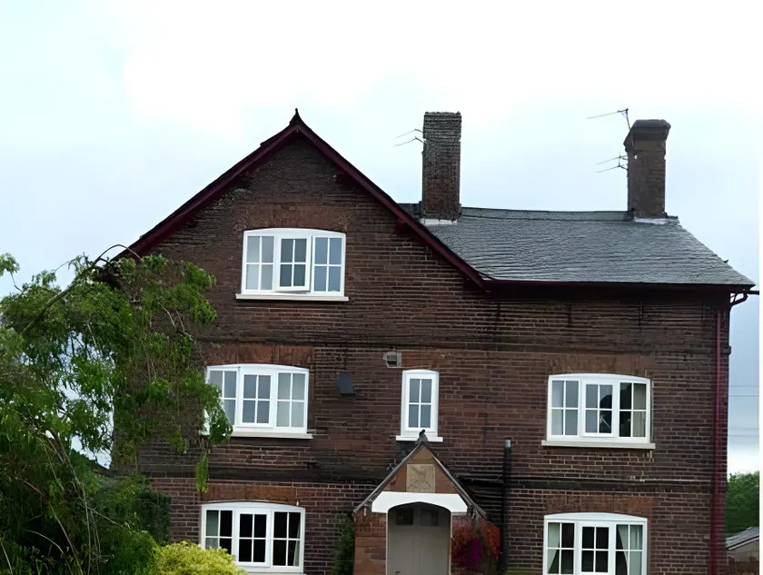 Birtles Farm Bed and Breakfast - Image 1