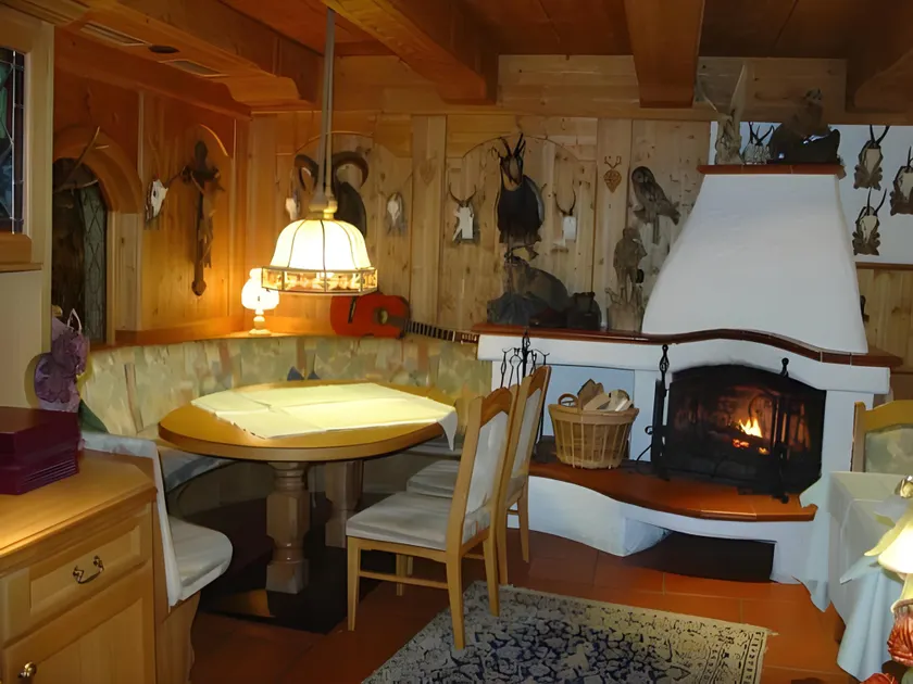 Hotel Almhof - Image 1