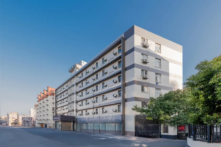 Home Inn Neo Hangzhou West Lake Fengqi Road Silk City - Image 1