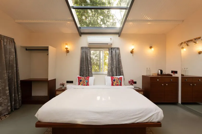 Treehouse Cozy Nature Retreat - by Vivasa Villas - Image 1