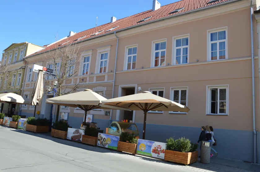 Hotel Slovenj Gradec - Image 1