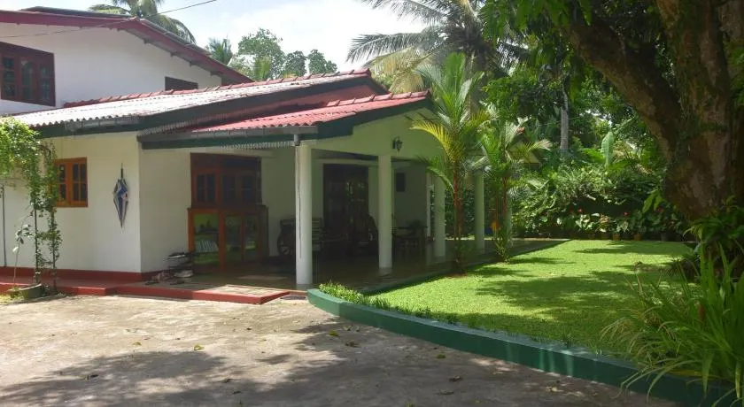 CFC Holiday Home - Image 1