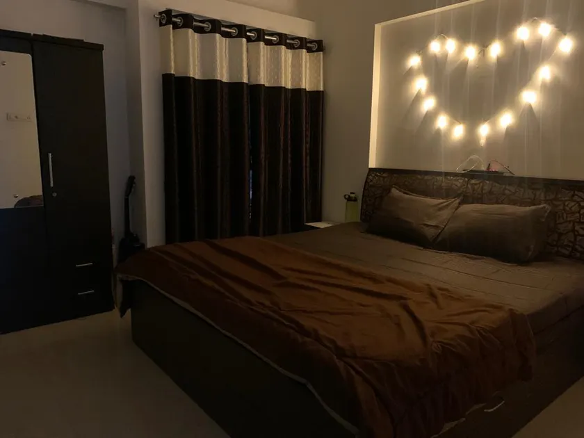 Independent 1BHK Apartment - Image 1