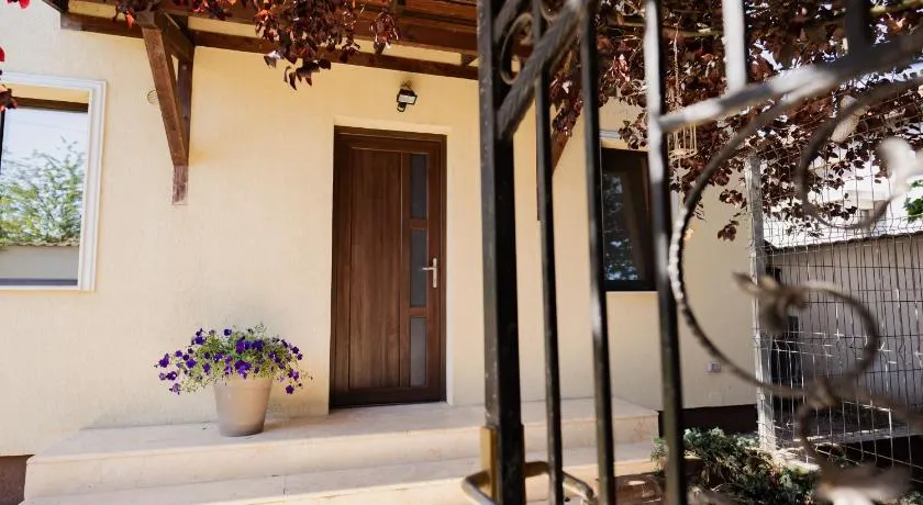Casa Korman - Image 1