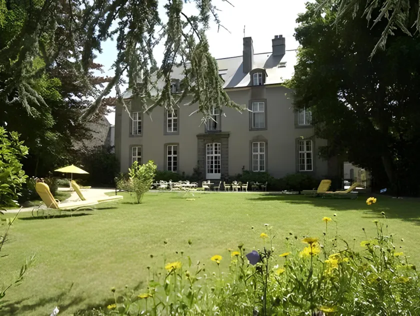 La Malouinière Le Valmarin - Image 1