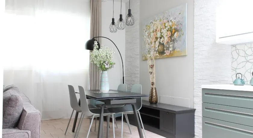 Altum Villare Apartments - Image 1