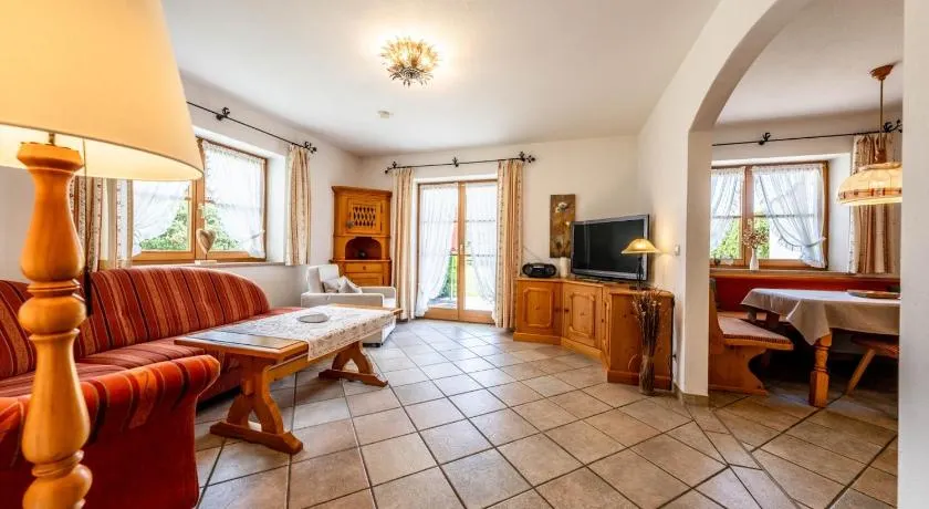 Ferienwohnungen LARA Wohnung 1 - Image 1