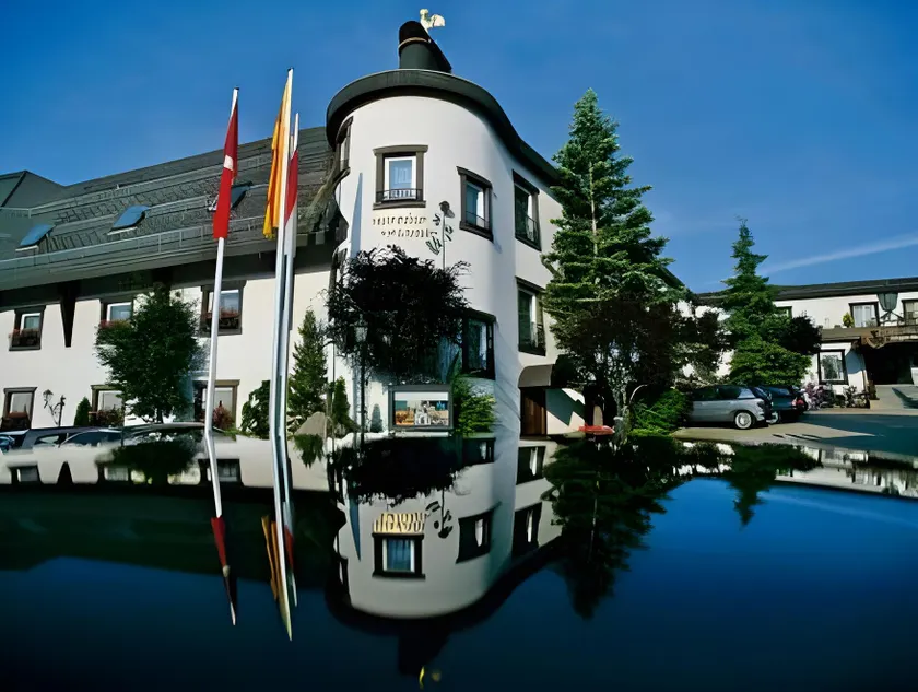 Parkhotel Flora am Schluchsee - Image 1