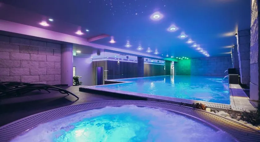 Wellness Spa Hotel Jola - Image 1